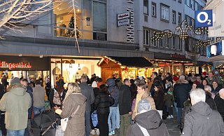 Der Weihnachtsmarkt war trotz schlechtem Wetter gut besucht, die Schausteller ziehen ein positives Fazit. - Claus Frickemeier Der Weihnachtsmarkt war trotz schlechtem Wetter gut besucht, die Schausteller ziehen ein positives Fazit. - Claus Frickemeier