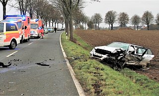 Tödlich endete dieser Unfall auf der Landesstraße zwischen Born und Sommersell im Dezember 2020, den ein 18-Jähriger verursacht hatte. - Madita Schellenberg Tödlich endete dieser Unfall auf der Landesstraße zwischen Born und Sommersell im Dezember 2020, den ein 18-Jähriger verursacht hatte. - Madita Schellenberg