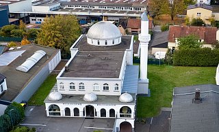 Das Bündnis der Bielefelder Moscheevereine - hier die Vatan-Moschee an der Windelsbleicher Straße - fordern in ihrer Kriminalitätsprävention Unterstützung. - Mike-Dennis Müller / www.mdm.photo Das Bündnis der Bielefelder Moscheevereine - hier die Vatan-Moschee an der Windelsbleicher Straße - fordern in ihrer Kriminalitätsprävention Unterstützung. - Mike-Dennis Müller / www.mdm.photo