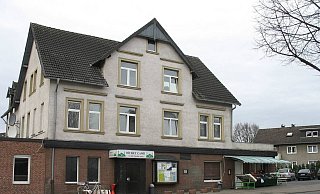 In der Bielefelder Hicret-Gemeinde herrscht nach den neuerlichen Hassbotschaften Angst. - Peter Unger In der Bielefelder Hicret-Gemeinde herrscht nach den neuerlichen Hassbotschaften Angst. - Peter Unger