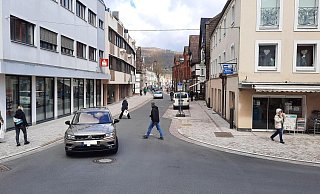 Kleine Straße, große Diskussion, die Nicolaistraße in Höxter. - David Schellenberg Kleine Straße, große Diskussion, die Nicolaistraße in Höxter. - David Schellenberg