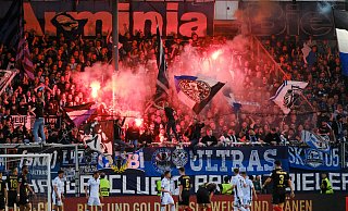 Arminia Bielefeld spielt in der Relegation gegen den SV Wehen Wiesbaden. - Andreas Zobe Arminia Bielefeld spielt in der Relegation gegen den SV Wehen Wiesbaden. - Andreas Zobe