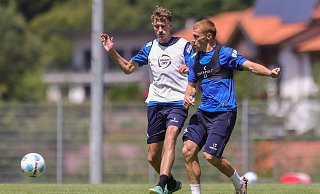 Laurin Curda (r.) und Calvin Brackelmann sind Kandidaten für die Startelf gegen den SSV Ulm. - Oliver Krato Laurin Curda (r.) und Calvin Brackelmann sind Kandidaten für die Startelf gegen den SSV Ulm. - Oliver Krato
