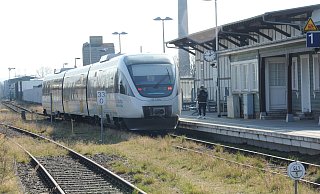 Die Polizei ermittelt nach einem räuberischen Diebstahl am Bahnhof in Rahden. - Joern Spreen-Ledebur Die Polizei ermittelt nach einem räuberischen Diebstahl am Bahnhof in Rahden. - Joern Spreen-Ledebur