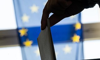 Die Menschen im Bünder Land haben am Sonntag ihre Stimme abgeben. CDU und AfD sind auch im Bünder Land die Gewinner im Vergleich zur letzten Wahl. - Sebastian Gollnow/dpa Die Menschen im Bünder Land haben am Sonntag ihre Stimme abgeben. CDU und AfD sind auch im Bünder Land die Gewinner im Vergleich zur letzten Wahl. - Sebastian Gollnow/dpa