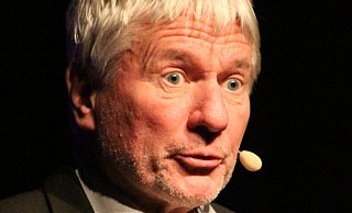 Jürgen Becker lebte während seines Studiums in einer Bauwagensiedlung. - Nicolas Bröggelwirth Jürgen Becker lebte während seines Studiums in einer Bauwagensiedlung. - Nicolas Bröggelwirth