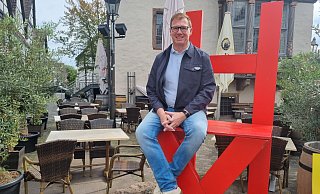 Mirko Niederprüm (48) steckt noch immer in der Plaunung eines Unterstützungszentrums für den Kreis Höxter und Umgebung. - Yannick Sonntag Mirko Niederprüm (48) steckt noch immer in der Plaunung eines Unterstützungszentrums für den Kreis Höxter und Umgebung. - Yannick Sonntag