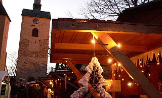 Gemütliche Atmosphäre: Der Weihnachtsmarkt wird wieder an der Stiftskirche stattfinden. - Neue Westfaelische Zeitung Gemütliche Atmosphäre: Der Weihnachtsmarkt wird wieder an der Stiftskirche stattfinden. - Neue Westfaelische Zeitung