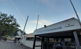 In der Eggelandhalle in Altenbeken wird Schützenfest gefeiert. Auch für Feste in Zelten gelten jetzt feste Regeln. - Uwe Müller In der Eggelandhalle in Altenbeken wird Schützenfest gefeiert. Auch für Feste in Zelten gelten jetzt feste Regeln. - Uwe Müller