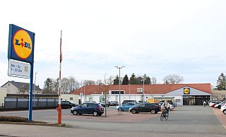Der Lidl an der Hatzfelder Straße in Schloß Neuhaus soll durch einen Neubau ersetzt werden. - Anna-Lena Hinder Der Lidl an der Hatzfelder Straße in Schloß Neuhaus soll durch einen Neubau ersetzt werden. - Anna-Lena Hinder
