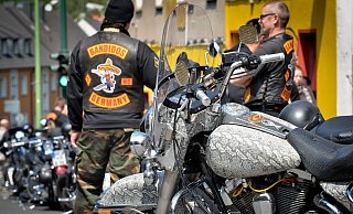In NRW wurden 2022 auf einen Schlag alle Chapter der Bandidos verboten. Nun gibt es offenbar Hinweise, dass sich die Rocker neu aufstellen. - IMAGO/Funke Foto Services In NRW wurden 2022 auf einen Schlag alle Chapter der Bandidos verboten. Nun gibt es offenbar Hinweise, dass sich die Rocker neu aufstellen. - IMAGO/Funke Foto Services