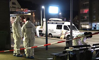 Zwischen Treppenplatz und Berliner Straße fielen die Schüsse. - Charlotte Mahncke Zwischen Treppenplatz und Berliner Straße fielen die Schüsse. - Charlotte Mahncke