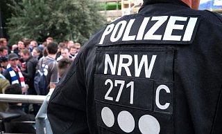 Die Polizei ermittelt nach dem Auswärtsspiel des FC Gütersloh in Ahlen. - Symbolbild: Andreas Frücht Die Polizei ermittelt nach dem Auswärtsspiel des FC Gütersloh in Ahlen. - Symbolbild: Andreas Frücht