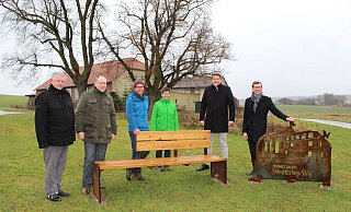 Die westfälischen Partner bei der Vorstellung von Motiv und Bank. - Stadt Die westfälischen Partner bei der Vorstellung von Motiv und Bank. - Stadt