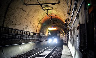 Noch während der Fahrt zum Hauptbahnhof schlug die Jugendgang in der Stadtbahn zu. - Michaela Heinze Noch während der Fahrt zum Hauptbahnhof schlug die Jugendgang in der Stadtbahn zu. - Michaela Heinze