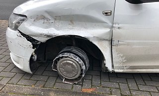 Das arme Auto. - Polizei Das arme Auto. - Polizei