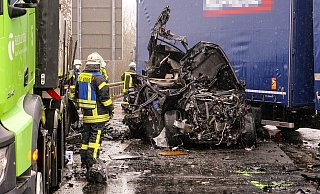 Nach dem Unfall auf der A44 bot sich ein erschütterndes Bild. - Ralph Meyer Nach dem Unfall auf der A44 bot sich ein erschütterndes Bild. - Ralph Meyer