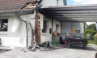 Das hätte auch schlimmer ausgehen können: Der Brand am Haus wurde am Donnertagmorgen schnell entdeckt. - David Schellenberg Das hätte auch schlimmer ausgehen können: Der Brand am Haus wurde am Donnertagmorgen schnell entdeckt. - David Schellenberg