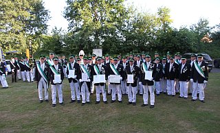 Zu den herausragenden Ereignissen des Schützenfestes gehörten in diesem Jahr die vielen Ehrungen. - Johannes Büttner Zu den herausragenden Ereignissen des Schützenfestes gehörten in diesem Jahr die vielen Ehrungen. - Johannes Büttner