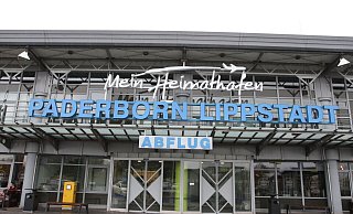 Insgesamt 14 Kündigungsschutzverfahren von ehemaligen Beschäftigten des Flughafens Paderborn/Lippstadt werden vor dem Arbeitsgericht verhandelt. - Uwe Müller Insgesamt 14 Kündigungsschutzverfahren von ehemaligen Beschäftigten des Flughafens Paderborn/Lippstadt werden vor dem Arbeitsgericht verhandelt. - Uwe Müller