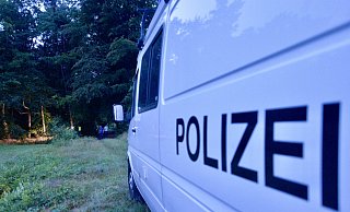 Auf einer Lichtung inmitten eines Wäldchens in Kölkebeck wird Mitte Juli die Leiche von Marion S. gefunden. - Wolfgang Wotke Auf einer Lichtung inmitten eines Wäldchens in Kölkebeck wird Mitte Juli die Leiche von Marion S. gefunden. - Wolfgang Wotke