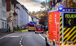 Die Oststraße wurde für den Einsatz in beide Fahrtrichtungen gesperrt. - Mike-Dennis Müller Die Oststraße wurde für den Einsatz in beide Fahrtrichtungen gesperrt. - Mike-Dennis Müller