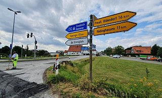 Ab hier an der Einmündung von der Hansastraße geht es erst mal nicht in Richtung Holsen weiter. - Gerald Dunkel Ab hier an der Einmündung von der Hansastraße geht es erst mal nicht in Richtung Holsen weiter. - Gerald Dunkel