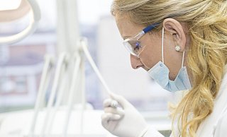 Pflegekräfte und Kliniken stehen einer Impfpflicht kritisch gegenüber. - Pixabay/Symbolbild Pflegekräfte und Kliniken stehen einer Impfpflicht kritisch gegenüber. - Pixabay/Symbolbild
