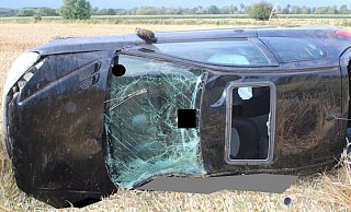 Am Montagabend wurde die Polizei wegen eines Alleinunfalls nach Petershagen gerufen. - Polizei Minden-Lübbecke Am Montagabend wurde die Polizei wegen eines Alleinunfalls nach Petershagen gerufen. - Polizei Minden-Lübbecke