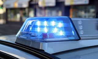 Die schnelle Fahrt geriet außer Kontrolle. (Symbolfoto) - Jens Reichenbach Die schnelle Fahrt geriet außer Kontrolle. (Symbolfoto) - Jens Reichenbach