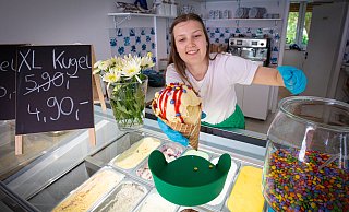 In Bielefeld gibt es einen neuen Eissalon. Nila Mavie Düker führt die Geschäfte. - Mike-Dennis Mller / www.mdm.photo In Bielefeld gibt es einen neuen Eissalon. Nila Mavie Düker führt die Geschäfte. - Mike-Dennis Mller / www.mdm.photo