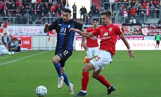 Gerrit Gohlke (l.) verstärkt Arminia wie erwartet. Der Innenverteidiger kommt von Waldhof Mannheim. - IMAGO/Jan Huebner Gerrit Gohlke (l.) verstärkt Arminia wie erwartet. Der Innenverteidiger kommt von Waldhof Mannheim. - IMAGO/Jan Huebner