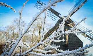 Frostig kalt wird es in Ostwestfalen-Lippe zum Wochenstart flächendeckend. Aber fällt auch Schnee? - Sarah Jonek Fotografie Frostig kalt wird es in Ostwestfalen-Lippe zum Wochenstart flächendeckend. Aber fällt auch Schnee? - Sarah Jonek Fotografie