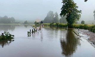 Im Warburger Ortsteil Wormeln erreichte die Twiste einen Wasserstand von fast drei Metern. - Uli Horstmann Im Warburger Ortsteil Wormeln erreichte die Twiste einen Wasserstand von fast drei Metern. - Uli Horstmann