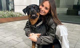 Influencerin Melissa Deines ließ Hundedame Hailey auf der Hundewiese an der Stiftsmühle frei laufen. Dafür muss sie jetzt zahlen. - Privat Influencerin Melissa Deines ließ Hundedame Hailey auf der Hundewiese an der Stiftsmühle frei laufen. Dafür muss sie jetzt zahlen. - Privat