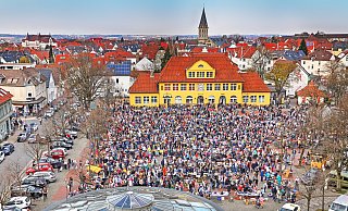 An diesem Wochende sind mehrere Flohmärkte in Bielefeld. - Sarah Jonek An diesem Wochende sind mehrere Flohmärkte in Bielefeld. - Sarah Jonek