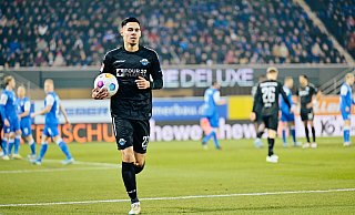 Der SC Paderborn hat den Vertrag mit Raphael Obermair verlängert. - Besim Mazhiqi Der SC Paderborn hat den Vertrag mit Raphael Obermair verlängert. - Besim Mazhiqi