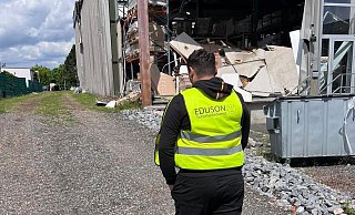 Nach dem Tornado sind Sicherheitsdienste besonders zur Bewachung beschädigter Gebäude gefragt. - Eduson Sicherheitsdienst Nach dem Tornado sind Sicherheitsdienste besonders zur Bewachung beschädigter Gebäude gefragt. - Eduson Sicherheitsdienst