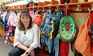 Warten auf eine Reaktion aus Düsseldorf: Birgit Henze, Leiterin des Familienzentrum St. Vincentius in Scherfede. Foto: Dieter Scholz - Dieter Scholz Warten auf eine Reaktion aus Düsseldorf: Birgit Henze, Leiterin des Familienzentrum St. Vincentius in Scherfede. Foto: Dieter Scholz - Dieter Scholz