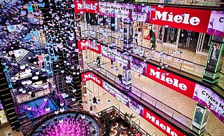 Weltkonzern: Miele-Werbung in einem Shoppingcenter in Moskau. - AFP or licensors Weltkonzern: Miele-Werbung in einem Shoppingcenter in Moskau. - AFP or licensors