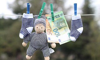Bei der Betreuung ihrer Kinder müssen sich Löhner Eltern auf neue Beiträge einstellen - egal, ob sie bei Tagesmüttern, in der Kita oder im Offenen Ganztag untergebracht sind. - Felix Eisele Bei der Betreuung ihrer Kinder müssen sich Löhner Eltern auf neue Beiträge einstellen - egal, ob sie bei Tagesmüttern, in der Kita oder im Offenen Ganztag untergebracht sind. - Felix Eisele
