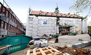 Die Baustelle des ESG im April 2024. Das Land NRW will nun doch einen Zuschuss für den Umbau zahlen. - Andreas Frücht Die Baustelle des ESG im April 2024. Das Land NRW will nun doch einen Zuschuss für den Umbau zahlen. - Andreas Frücht