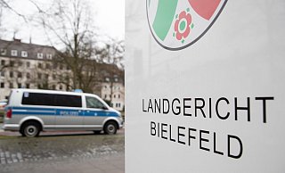 Nach mehrmonatiger Verhandlung konnte das Landgericht einer 42-Jährigen die gravierenden Vorwürfe nicht nachweisen. - Friso Gentsch Nach mehrmonatiger Verhandlung konnte das Landgericht einer 42-Jährigen die gravierenden Vorwürfe nicht nachweisen. - Friso Gentsch