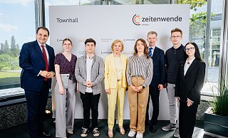 Die Liz Mohn Stiftung organisierte gemeinsam mit der Münchner Sicherheitskonferenz ein Event aus der Reihe Zeitenwende on tour. - BESIM MAZHIQI Die Liz Mohn Stiftung organisierte gemeinsam mit der Münchner Sicherheitskonferenz ein Event aus der Reihe Zeitenwende on tour. - BESIM MAZHIQI