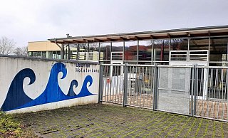 Das Kombibad am Holsterberg in Nieheim soll in diesem Jahr saniert werden. Dafür erwartet Nieheim eine hohe Förderung. Foto: Madita Schellenberg - Madita Schellenberg Das Kombibad am Holsterberg in Nieheim soll in diesem Jahr saniert werden. Dafür erwartet Nieheim eine hohe Förderung. Foto: Madita Schellenberg - Madita Schellenberg