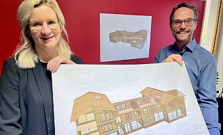 Andrea Egert-Löer und Klemens Werner haben die Pläne für den neuen Anlauf zum Hausbau nicht verändert. - Jens Reddeker Andrea Egert-Löer und Klemens Werner haben die Pläne für den neuen Anlauf zum Hausbau nicht verändert. - Jens Reddeker