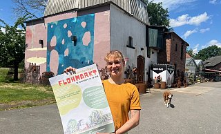 Janika Sens lädt zum zweiten Mal zum solidarischen Flohmarkt auf dem Hof der Mühle Benkhausen ein und freut sich, wenn sich viele Standanbieter melden und natürlich auf viele Besucher. - Kirsten Tirre Janika Sens lädt zum zweiten Mal zum solidarischen Flohmarkt auf dem Hof der Mühle Benkhausen ein und freut sich, wenn sich viele Standanbieter melden und natürlich auf viele Besucher. - Kirsten Tirre