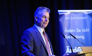 Der Mindener Thomas Röckemann war Mitglied des NRW-Landtags. Nun tritt er erneut als AfD-Landrats-Kandidat an. - Joern Spreen-Ledebur Der Mindener Thomas Röckemann war Mitglied des NRW-Landtags. Nun tritt er erneut als AfD-Landrats-Kandidat an. - Joern Spreen-Ledebur