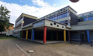 Die Sekundarschule Höxter kann so nicht weiter bestehen - ihr fehlen die Anmeldungen. - David Schellenberg Die Sekundarschule Höxter kann so nicht weiter bestehen - ihr fehlen die Anmeldungen. - David Schellenberg