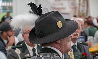 Die Schützenbruderschaft St. Georg Dreiländereck Verl-Sürenheide feiert am Wochenende ihr Schützenfest - an den gewohnten Tagen. - Daniel Vogl Die Schützenbruderschaft St. Georg Dreiländereck Verl-Sürenheide feiert am Wochenende ihr Schützenfest - an den gewohnten Tagen. - Daniel Vogl